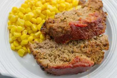 Looks awesome! Boston Market Meatloaf by Todd Wilbur