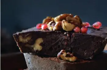 Nutty Pomegranate Brownies