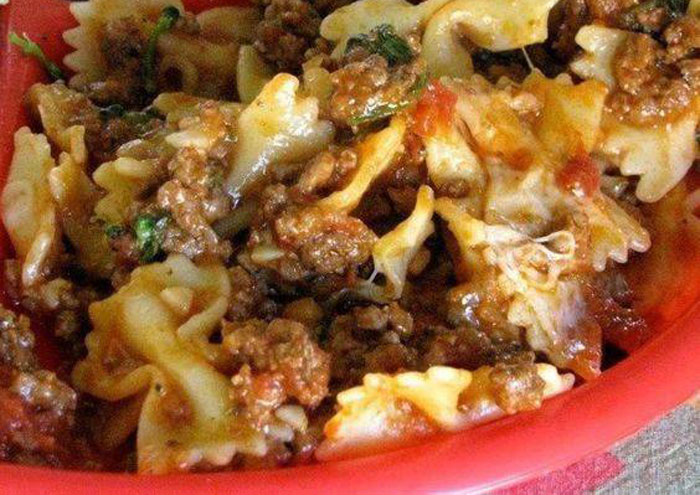 Crockpot Bowtie Casserole – Easy, Inexpensive And Extremely Delicious