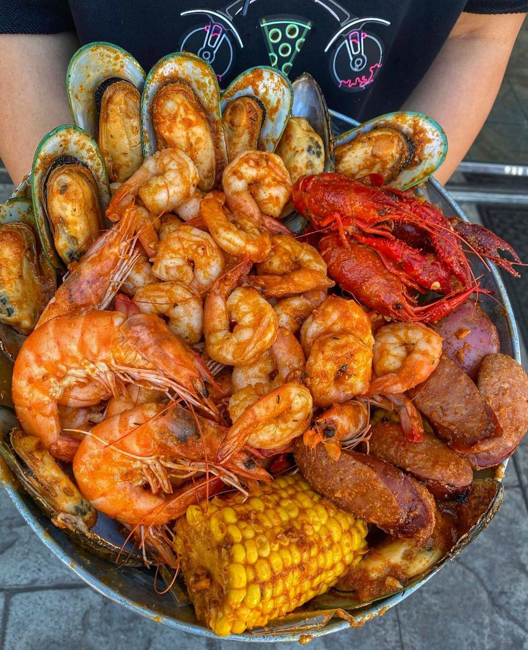 CRAB BOIL PLATTER WITH EXTRA CORN
