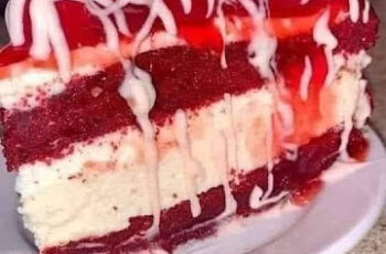 Red velvet cheesecake